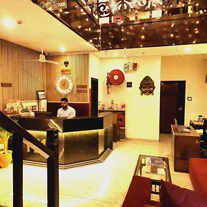 Hotel Multitech Premium